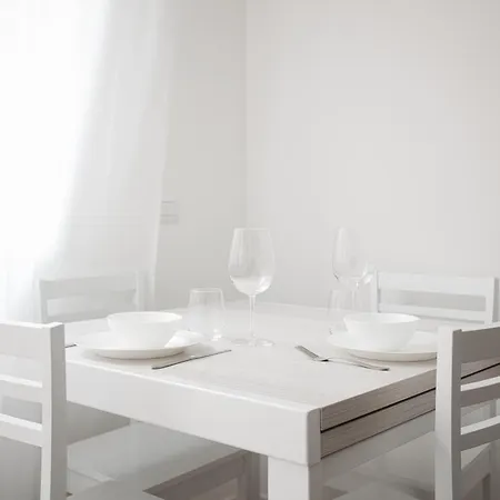 Apartman Just Urban - Modern 1-br Navigli - Metro M2