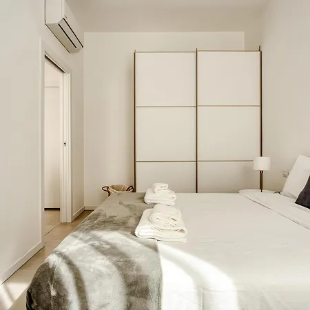 Apartman Just Urban - Modern 1-br Navigli - Metro M2 *
